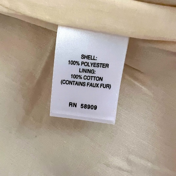 Infant fur coat - Picture 3 of 5